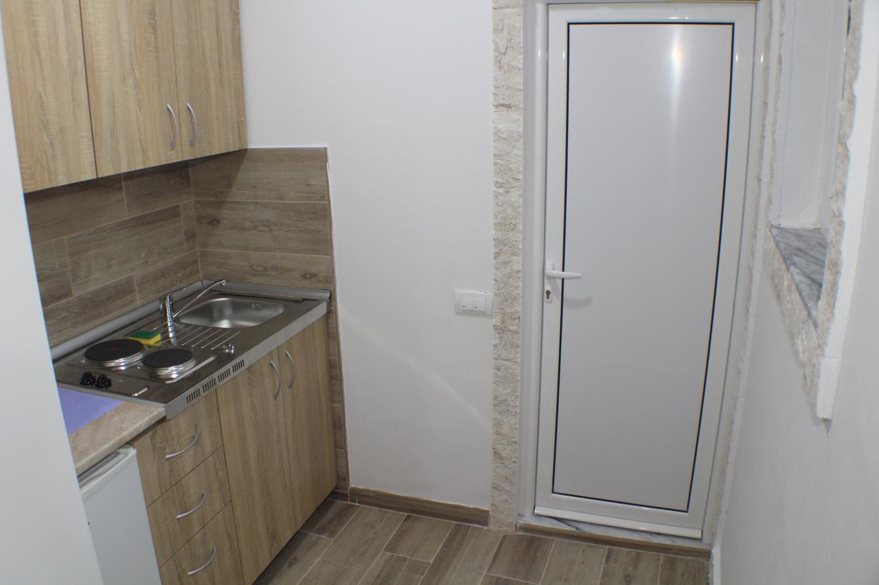 Gjinaj Apartments Ulcinj Zewnętrze zdjęcie